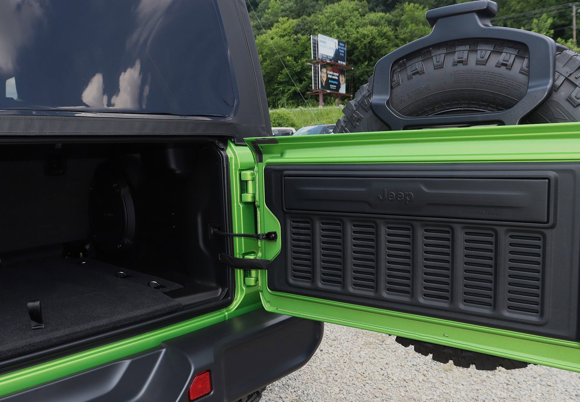 New 2025 Jeep Wrangler Unlimited Sport image 10