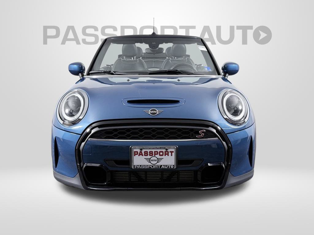 Used 2022 MINI Cooper S FWD image 2