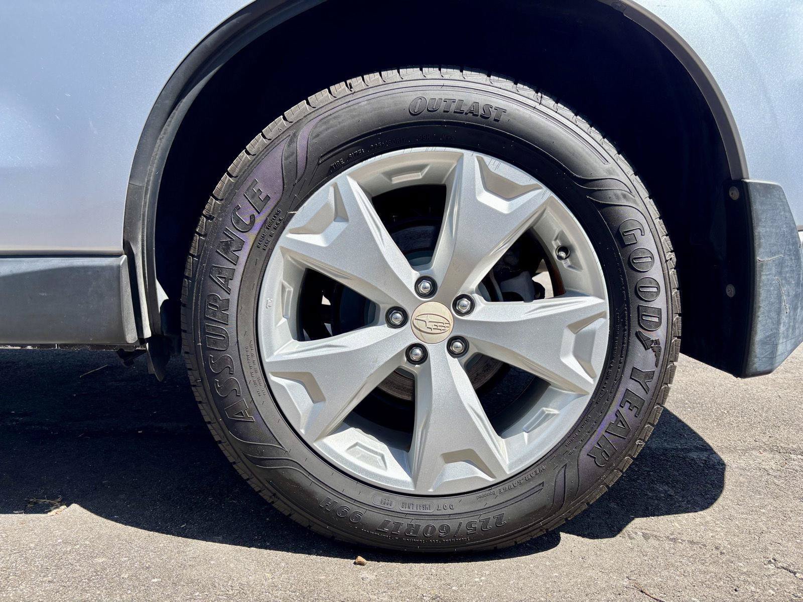 Used 2016 Subaru Forester 2.5i Limited AWD/4WD image 36