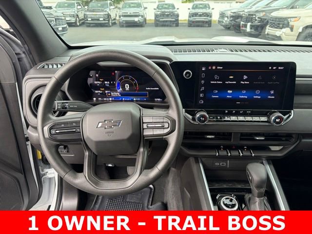 Used 2025 Chevrolet Colorado Trail Boss AWD/4WD image 17