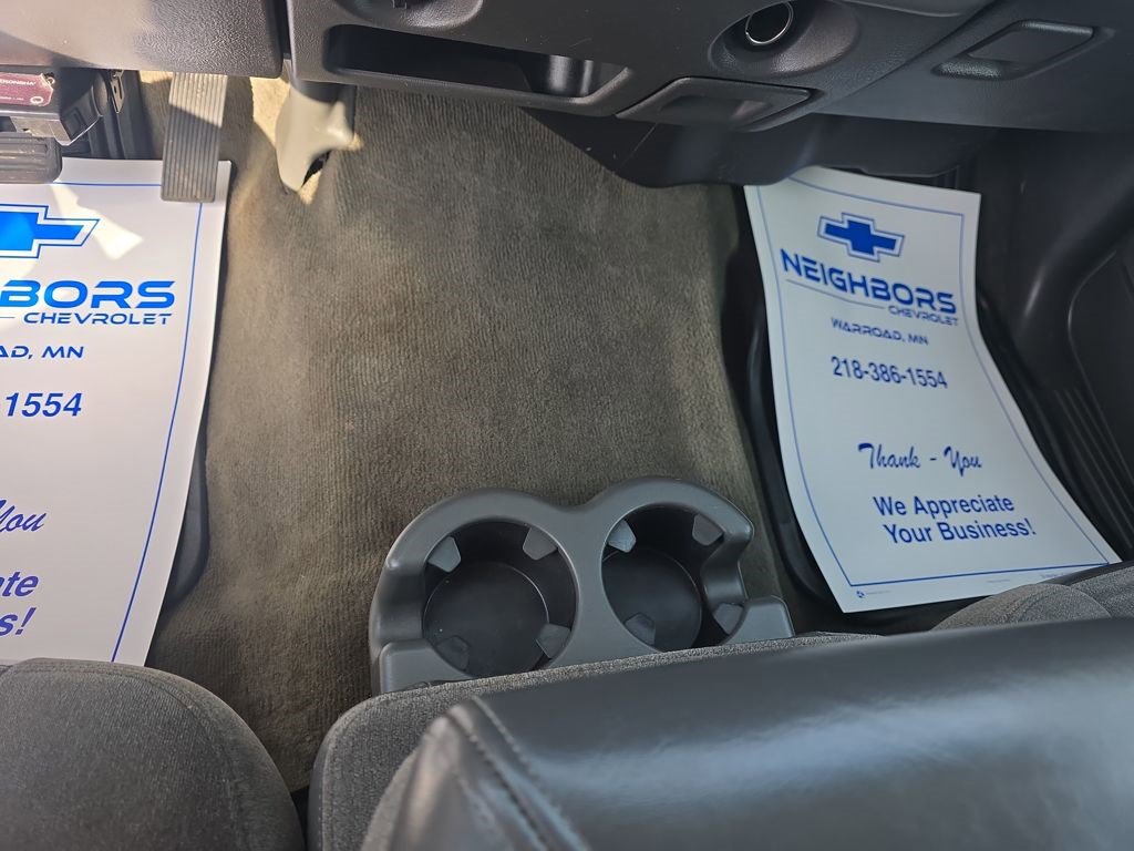 Used 2006 Chevrolet Silverado 2500 LT w/ Heavy-Duty Power Package image 17