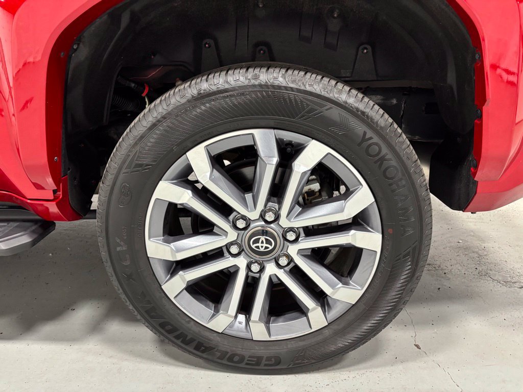 Used 2025 Toyota 4Runner Limited AWD/4WD image 64
