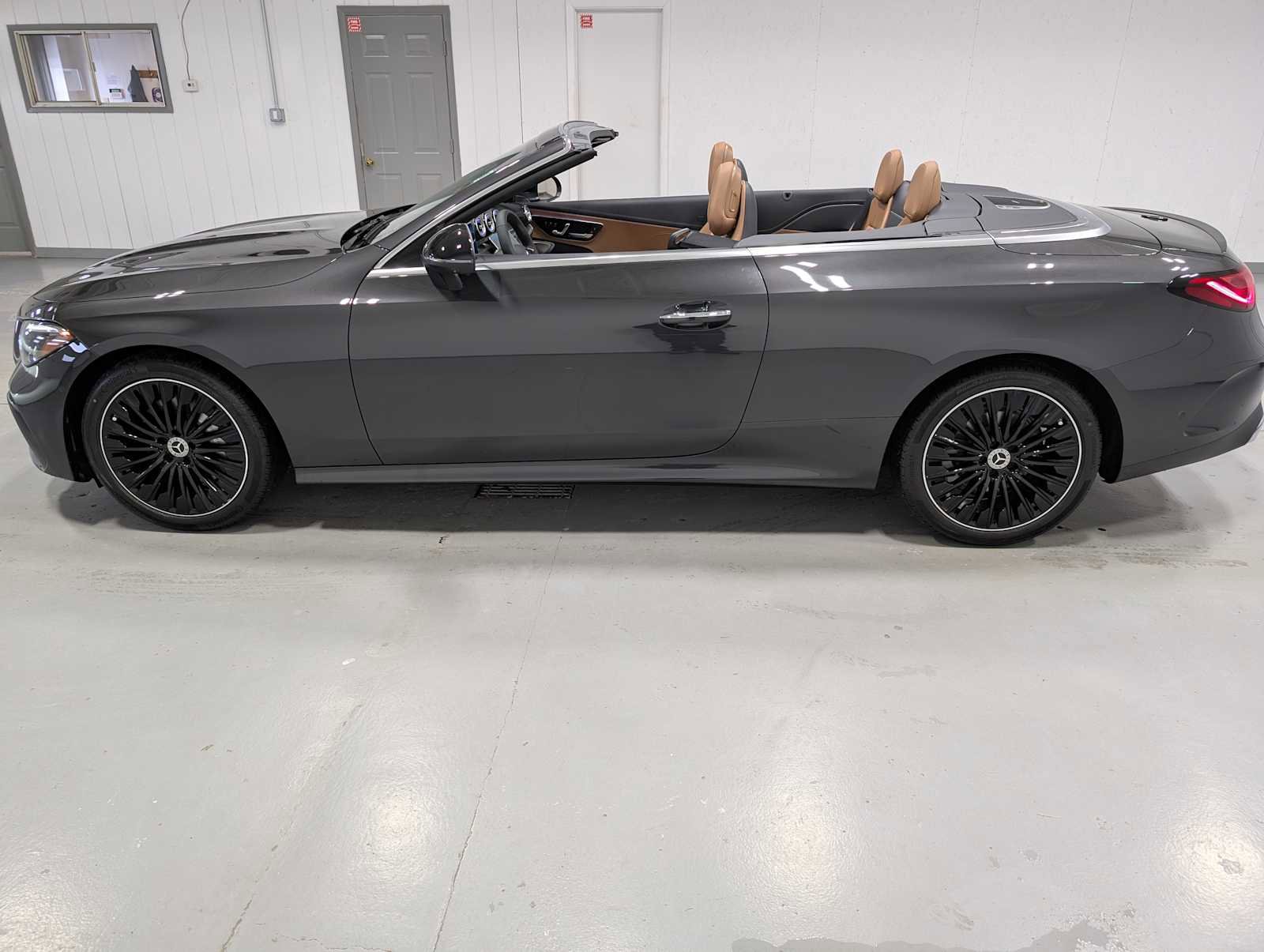 New 2026 Mercedes-Benz CLE 300 4MATIC Cabriolet image 13
