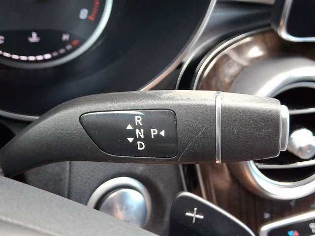 Used 2019 Mercedes-Benz GLC 300 4MATIC image 14