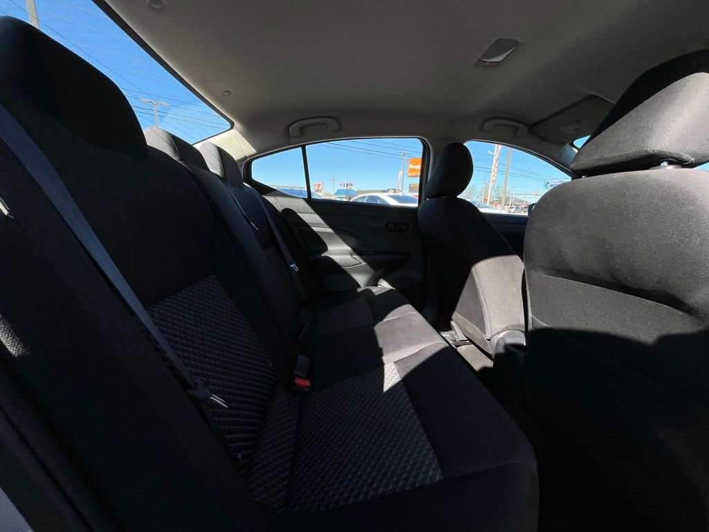 Used 2021 Nissan Versa S image 18