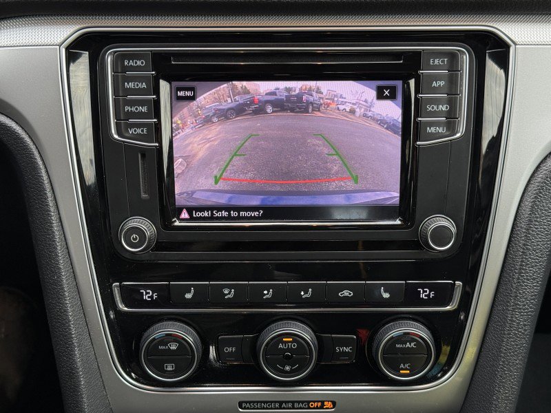 Used 2018 Volkswagen Passat 2.0T S image 21