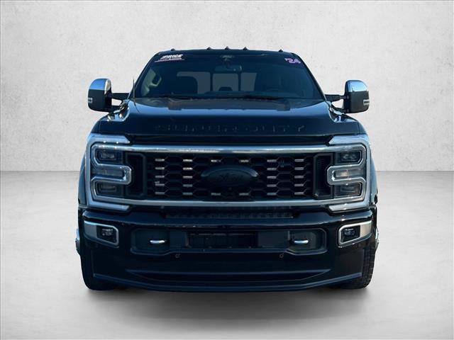 Used 2024 Ford F450 Platinum w/ FX4 Off-Road Package AWD/4WD image 2