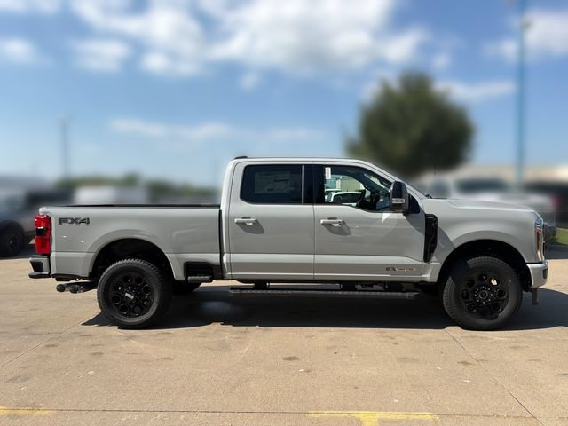 New 2026 Ford F250 Lariat w/ Black Appearance Package AWD/4WD image 4