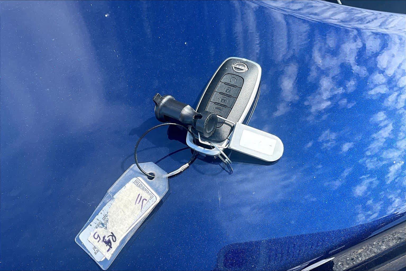 Used 2026 Nissan Rogue SV AWD/4WD image 15