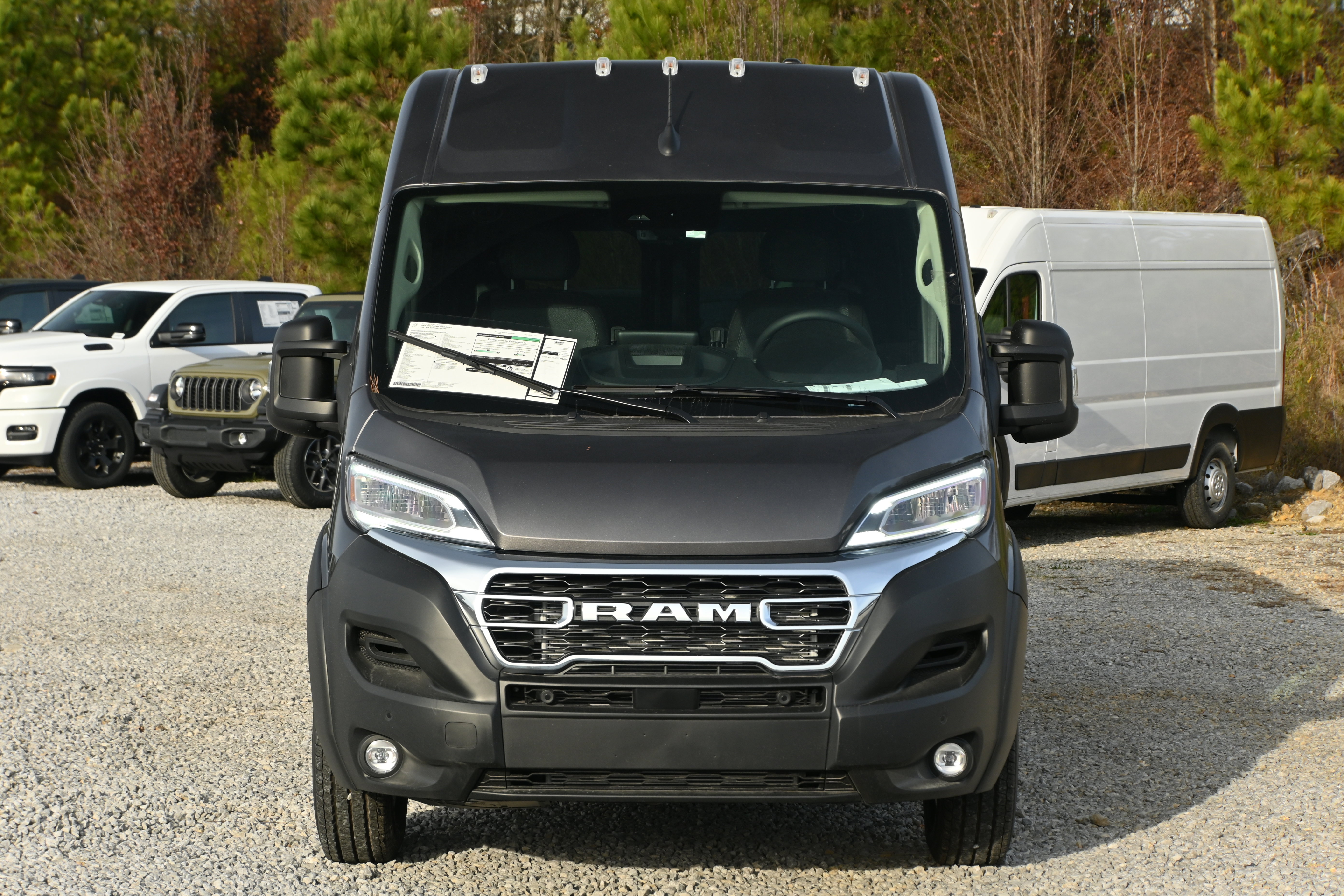 New 2026 RAM ProMaster 3500 w/ Quick Order Package 22G SLT image 6