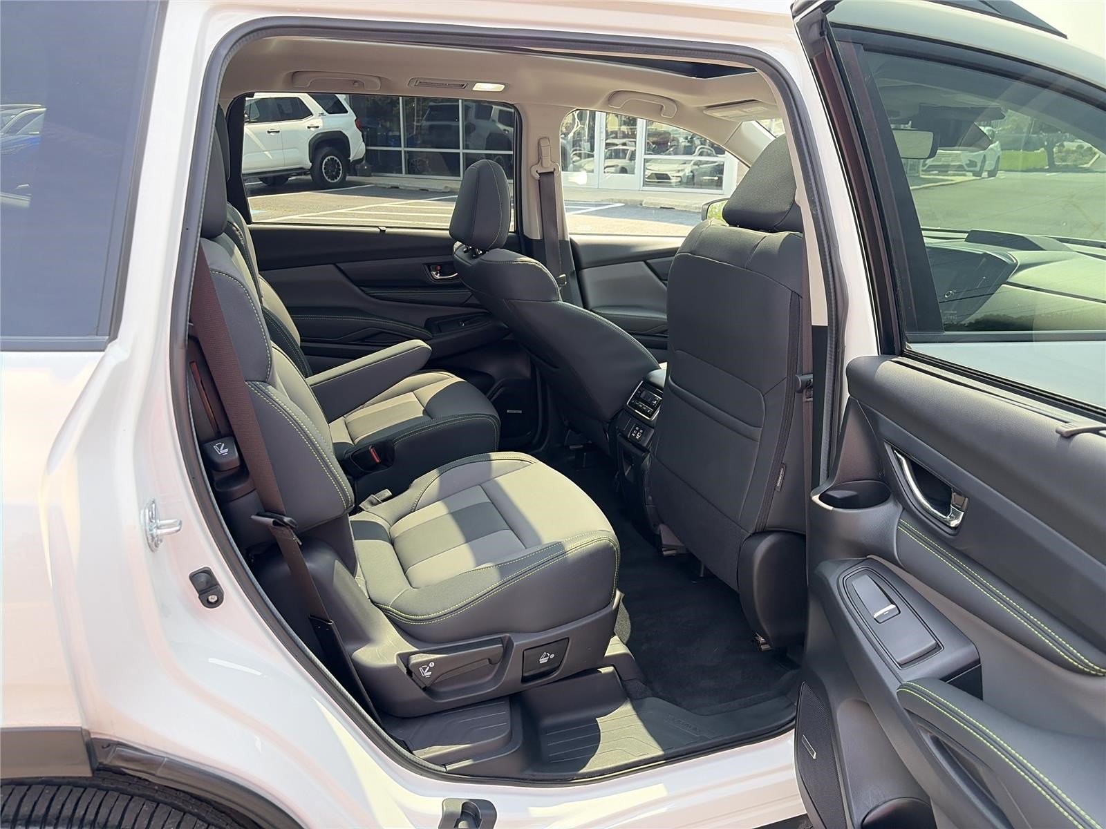 Used 2024 Subaru Ascent Onyx Edition Limited AWD/4WD image 14