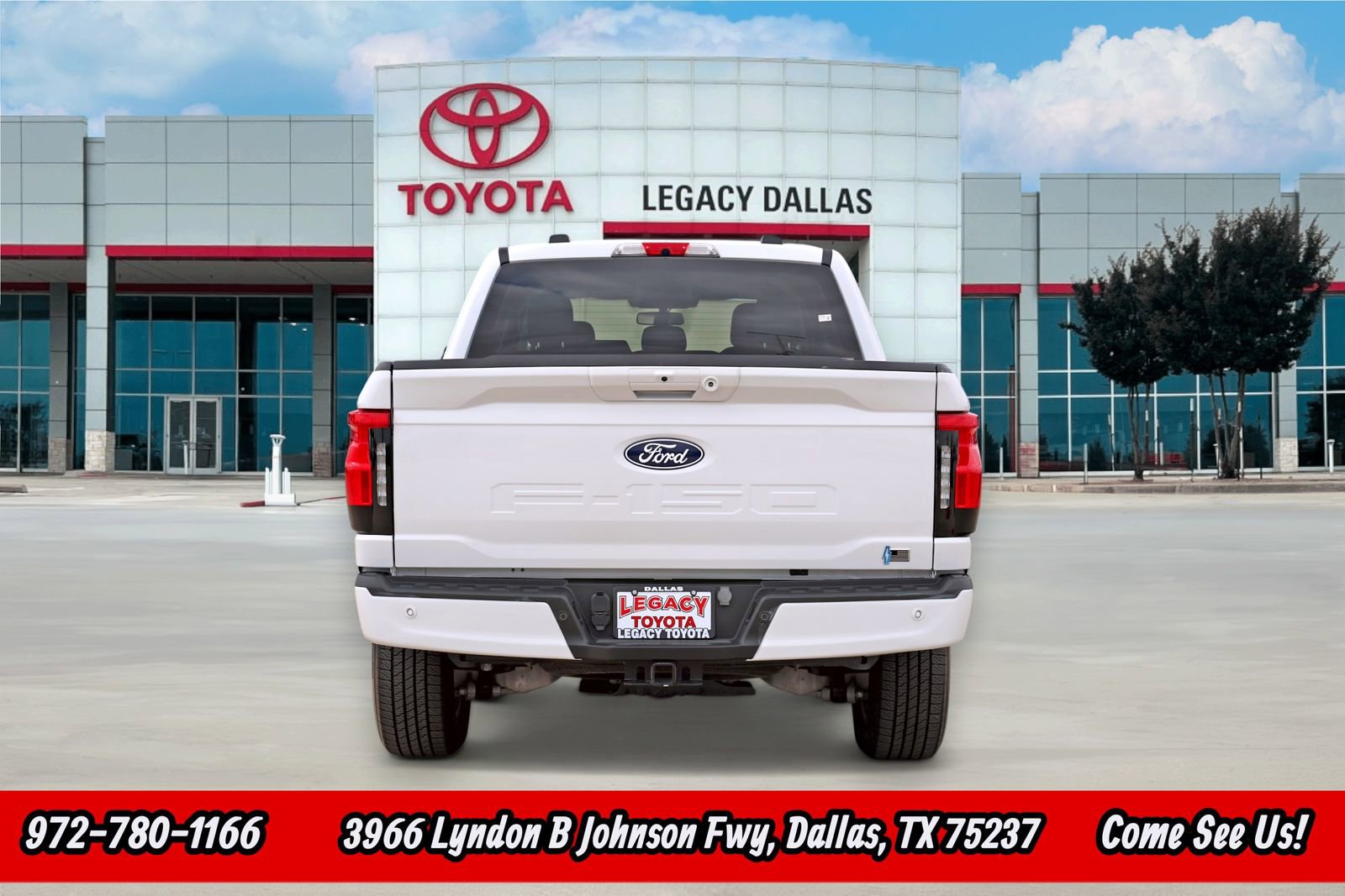 Used 2024 Ford F150 Lightning Flash image 9