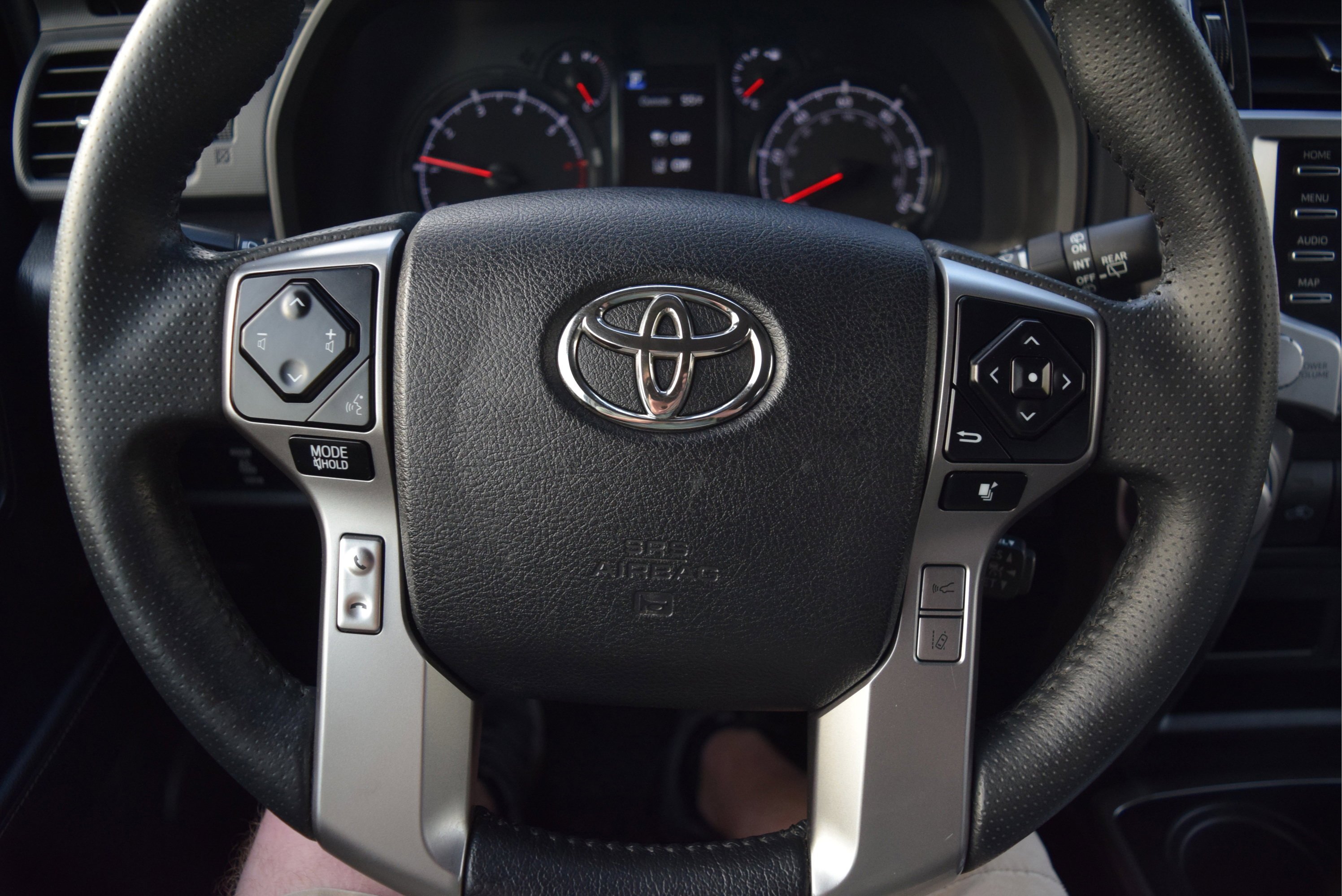 Used 2022 Toyota 4Runner SR5 image 11