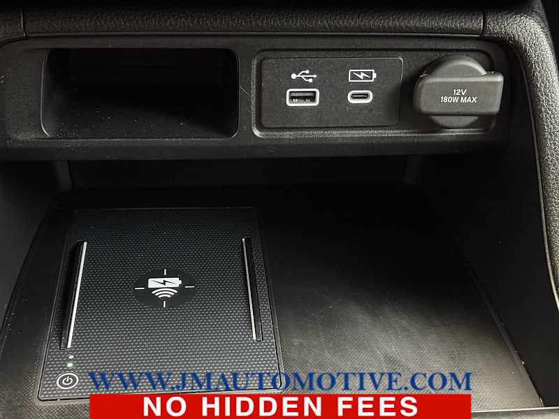 Used 2024 Honda Pilot Elite image 43