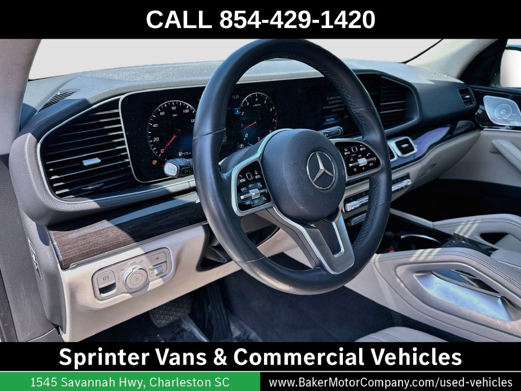 Used 2020 Mercedes-Benz GLE 350 w/ Premium Package image 4