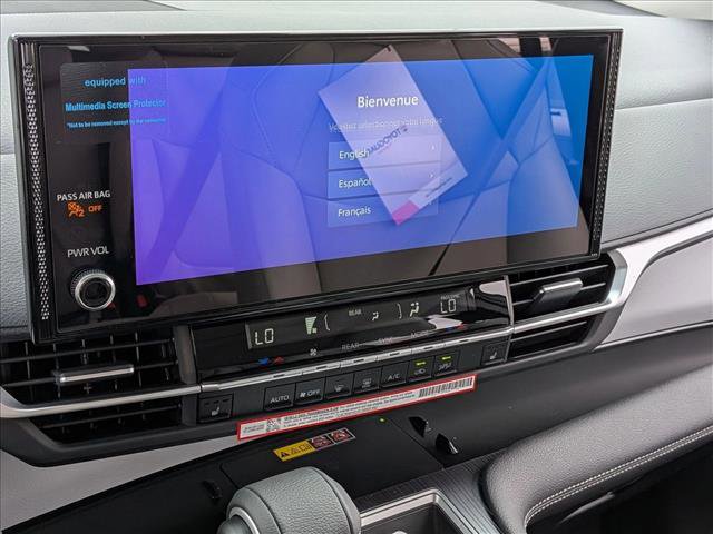 New 2026 Toyota Sienna XLE image 12