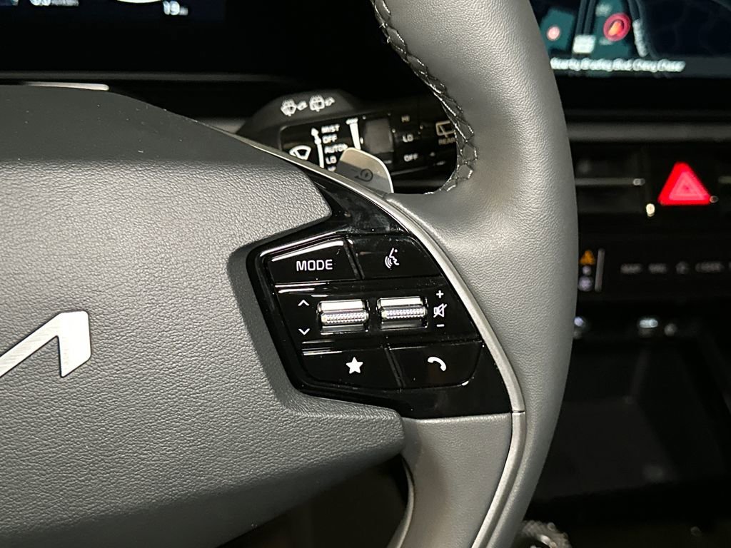New 2026 Kia Niro Wind image 25