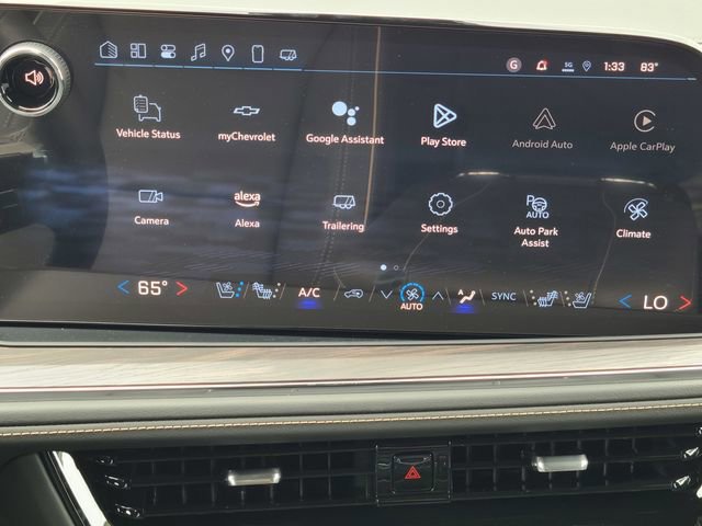 New 2025 Chevrolet Suburban Premier w/ Sun And Tow Package image 23