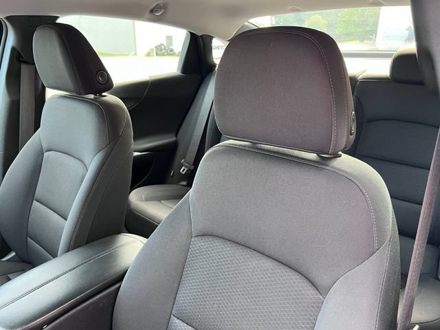 Used 2023 Chevrolet Malibu LT w/ Sport Edition FWD image 11