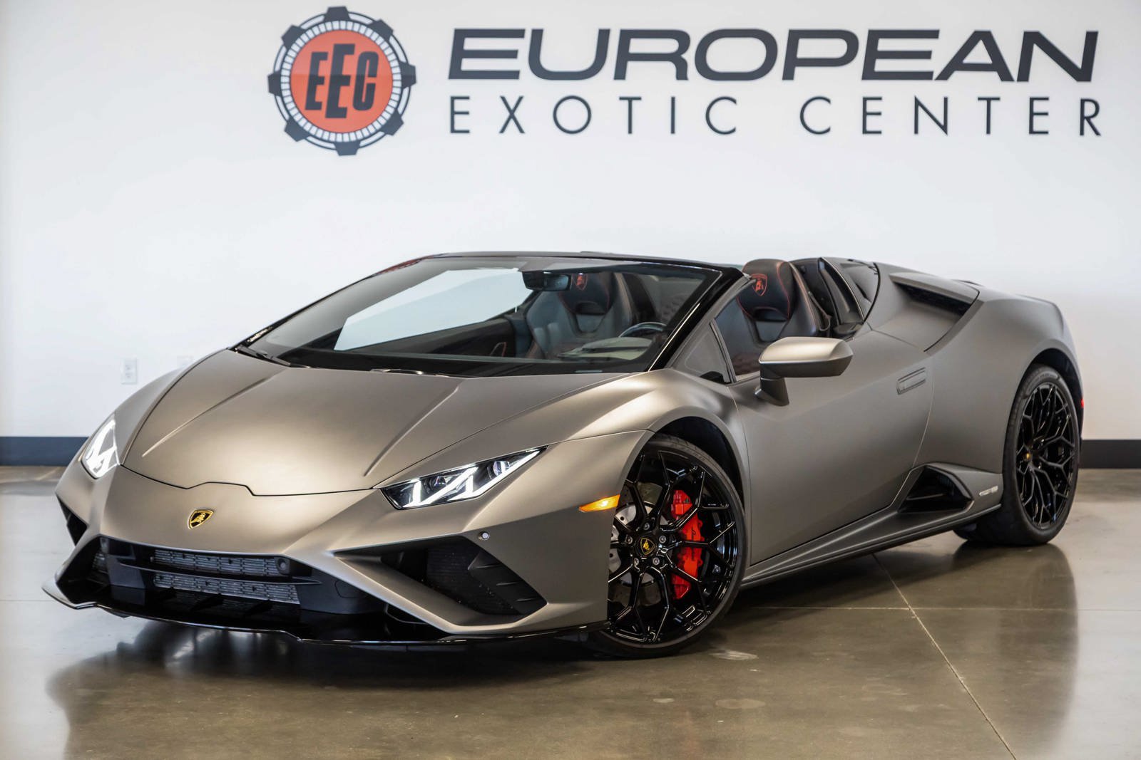 Used 2021 Lamborghini Huracan EVO RWD image 6