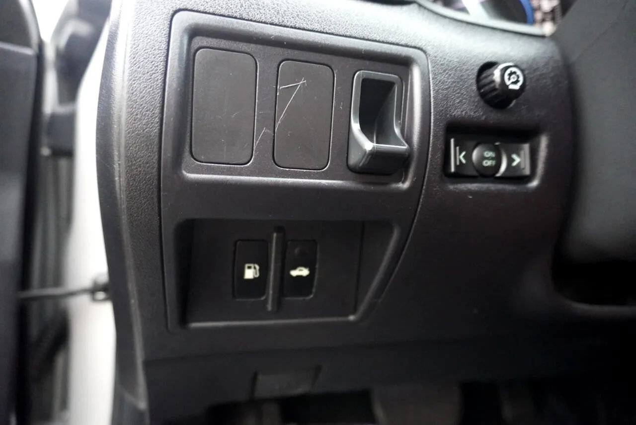 Used 2011 Lexus IS 250 AWD image 20