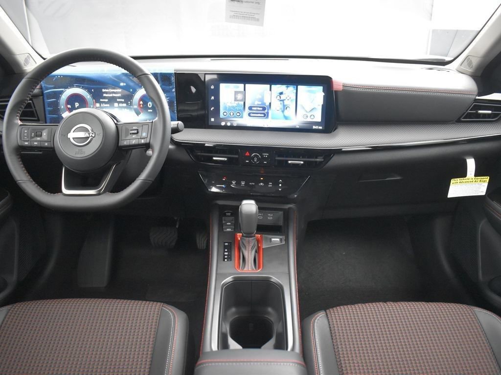 New 2026 Nissan Kicks SR w/ Illumination Package image 9