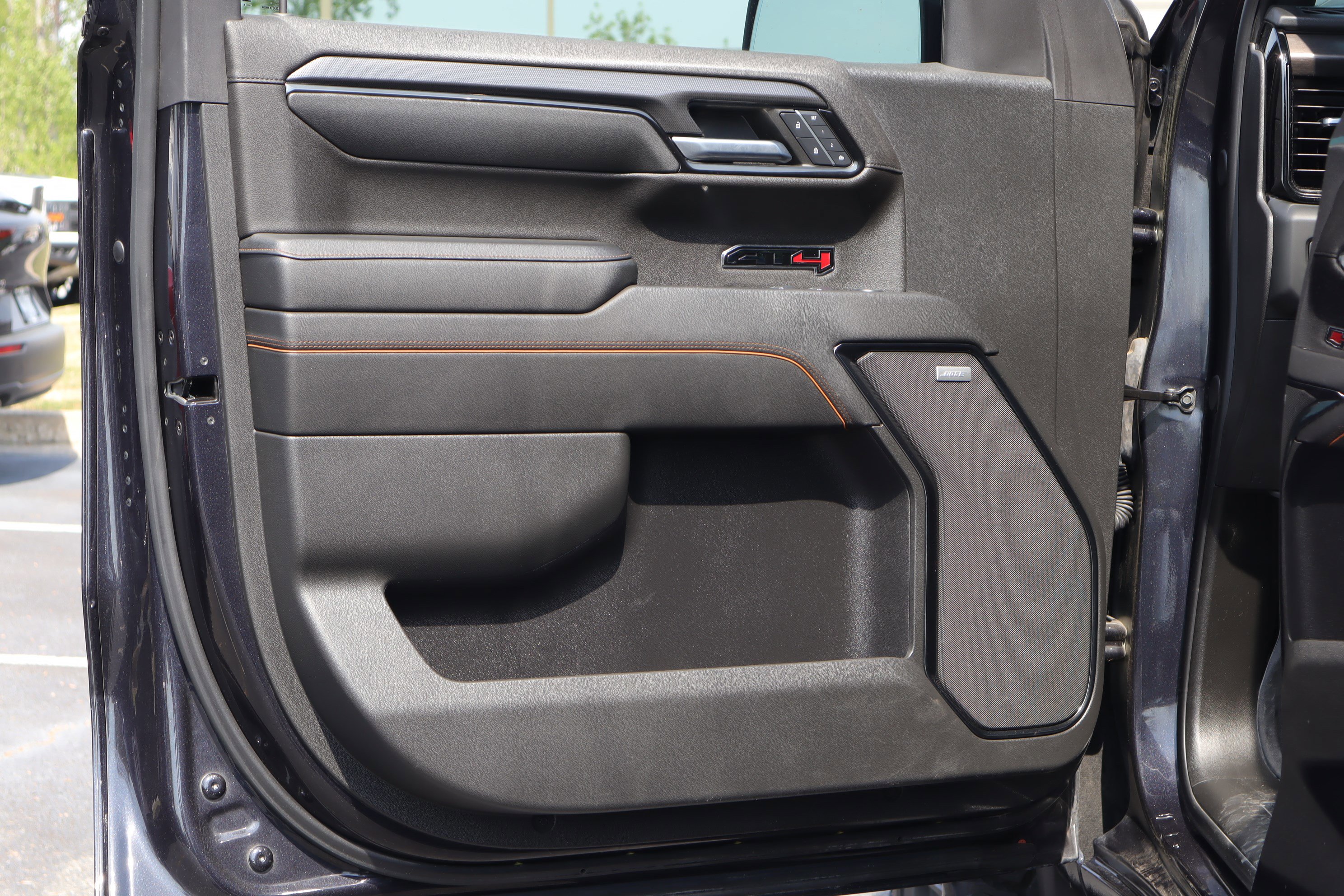 Used 2024 GMC Sierra 1500 AT4 w/ Technology Package image 22