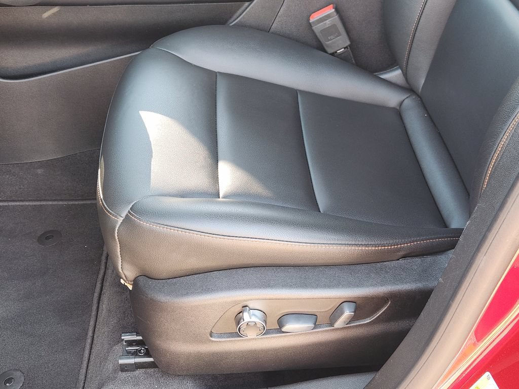 Used 2019 Cadillac XT4 Sport FWD image 25