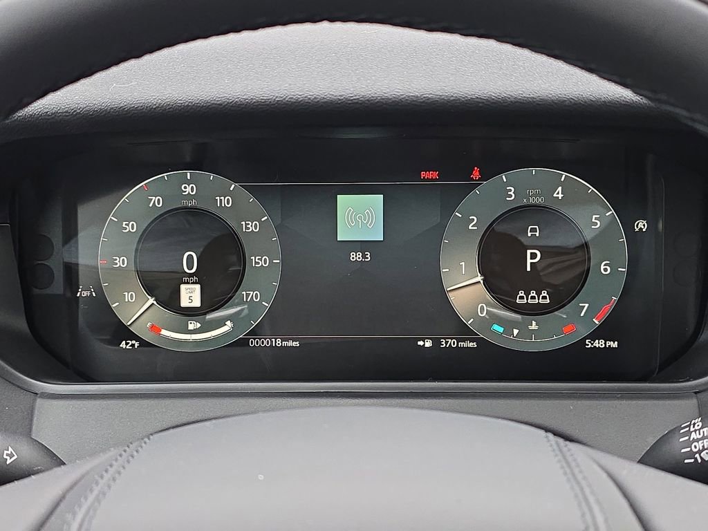 New 2026 Land Rover Range Rover Velar S AWD/4WD image 19