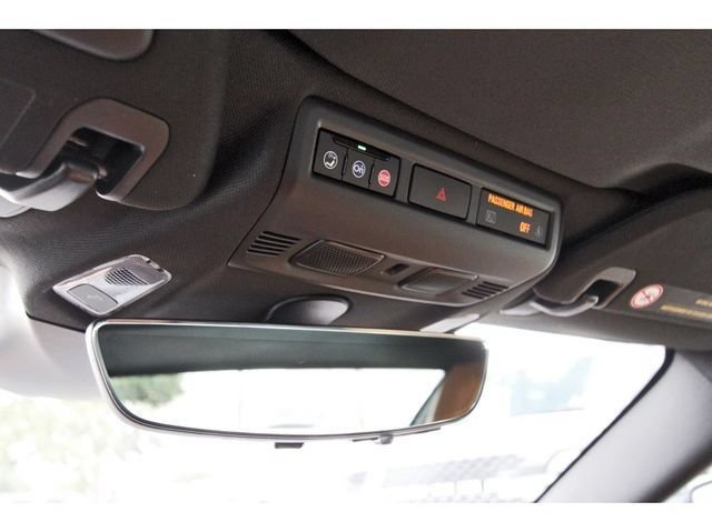 Used 2026 Chevrolet Corvette Stingray Preferred Conv w/ Stealth Interior Trim Package RWD image 18
