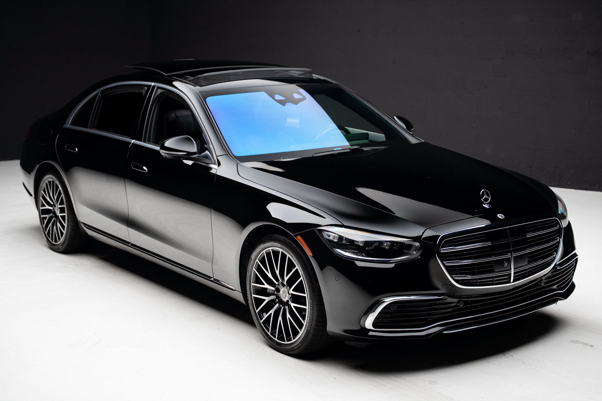 Used 2023 Mercedes-Benz S 580 4MATIC Sedan image 41
