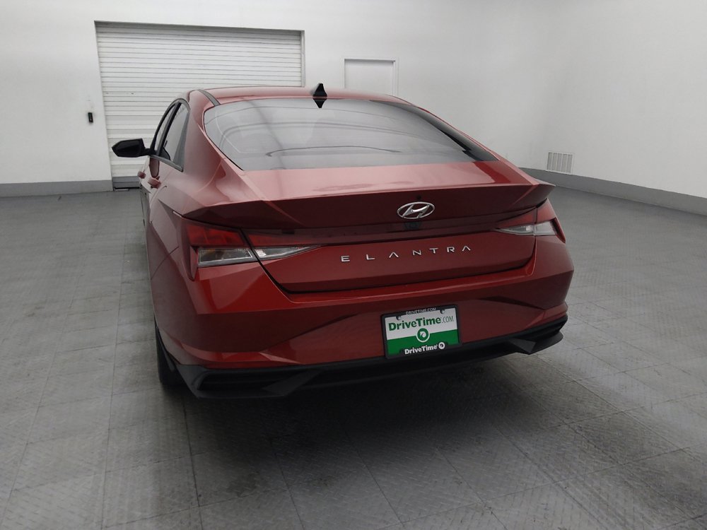 Used 2023 Hyundai Elantra SEL w/ Convenience Package FWD image 6