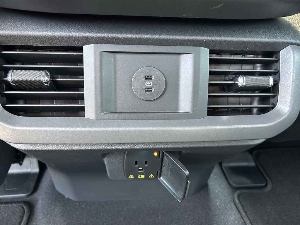 New 2025 Ford F150 Lariat image 12