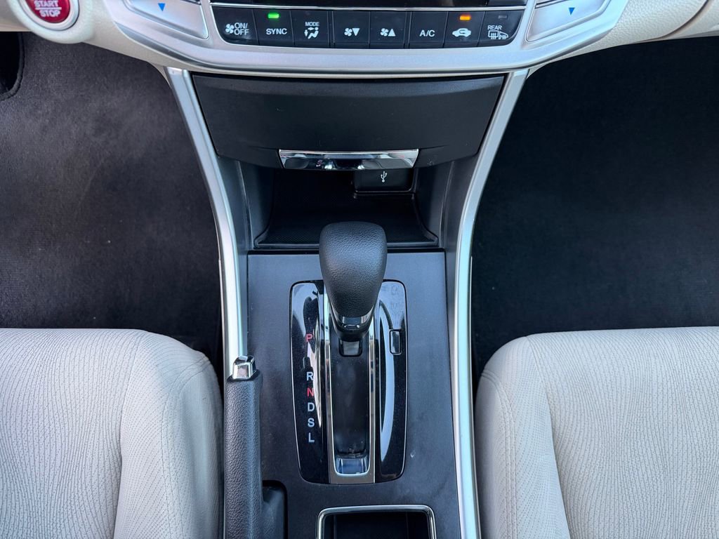 Used 2014 Honda Accord EX image 19