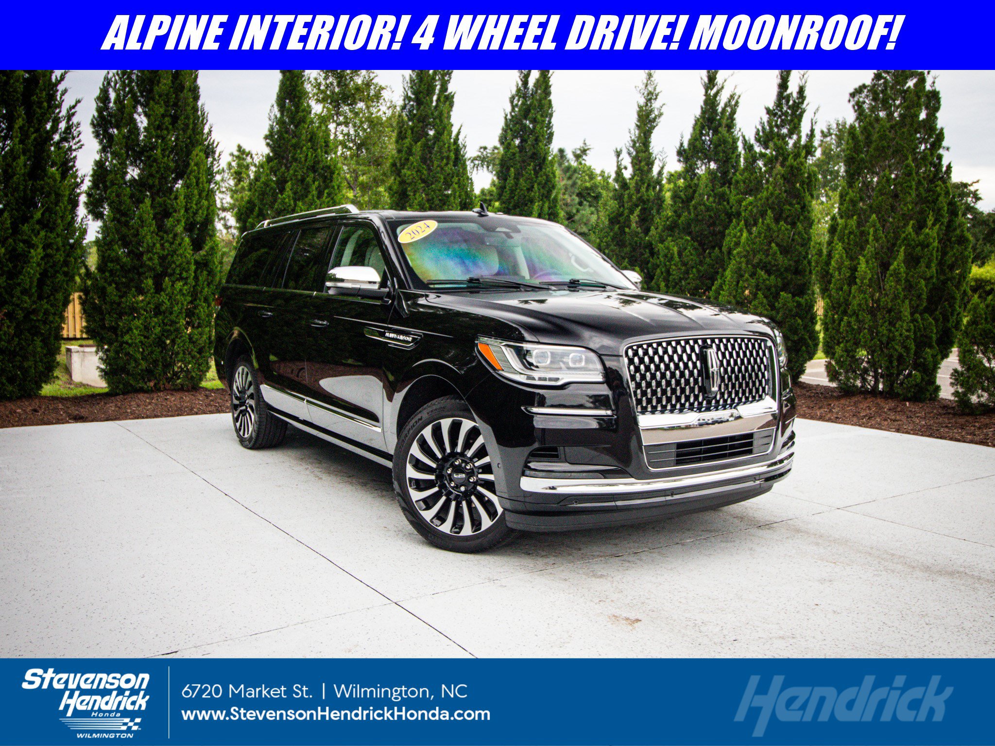 Used 2024 Lincoln Navigator L Black Label AWD/4WD image 1