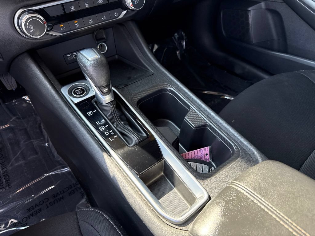 Used 2022 Nissan Sentra SV FWD image 15