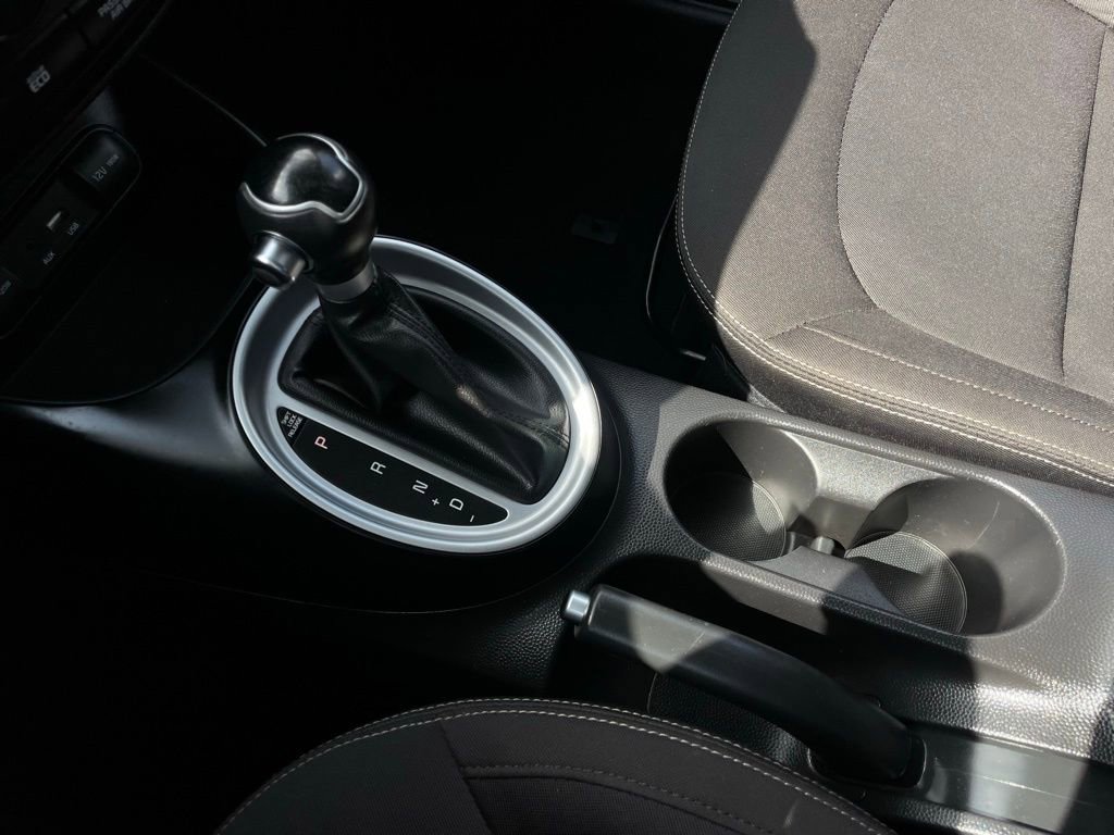 Used 2016 Kia Soul image 19