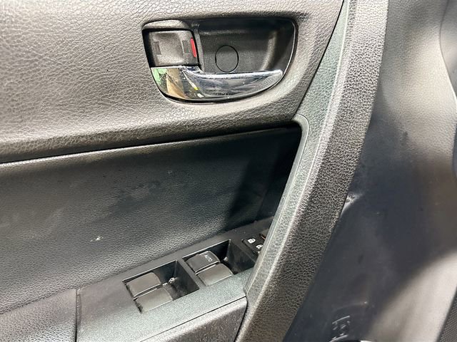 Used 2019 Toyota Corolla SE FWD image 16