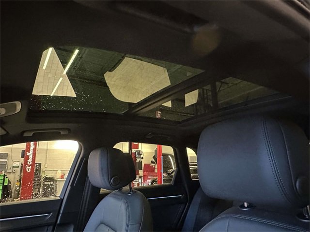 Certified 2025 Audi Q3 2.0T Premium Plus w/ Premium Plus Package image 24