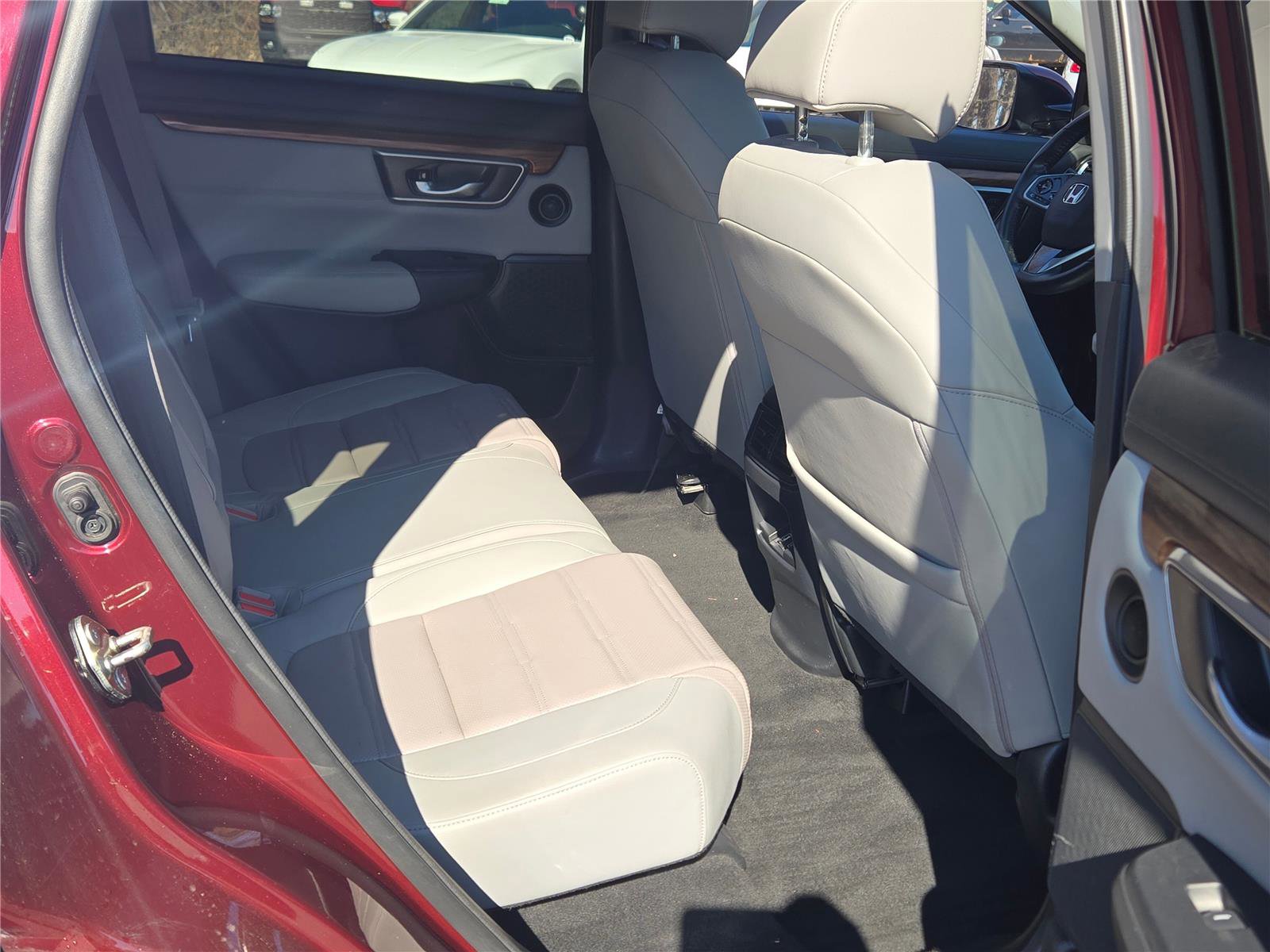 Used 2019 Honda CR-V EX-L image 8