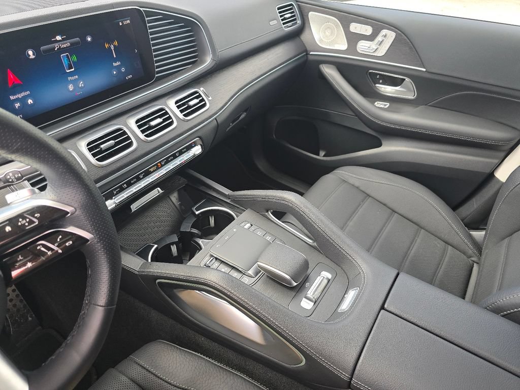 Certified 2026 Mercedes-Benz GLS 450 4MATIC image 32