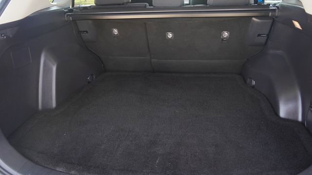 Used 2019 Toyota RAV4 LE image 14
