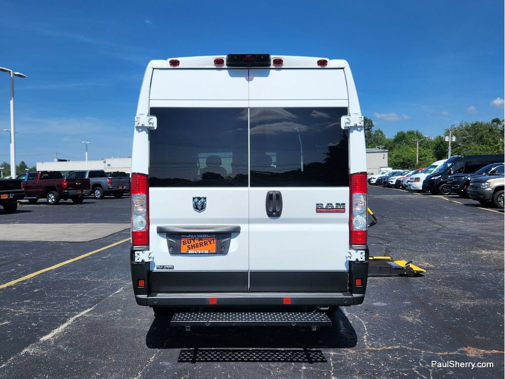 Used 2021 RAM ProMaster 3500 w/ Premium Appearance Group FWD image 16