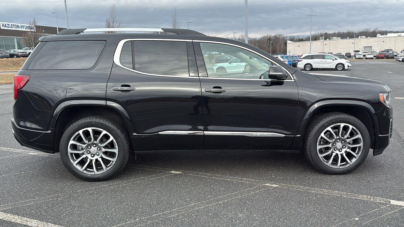 Used 2022 GMC Acadia Denali image 4