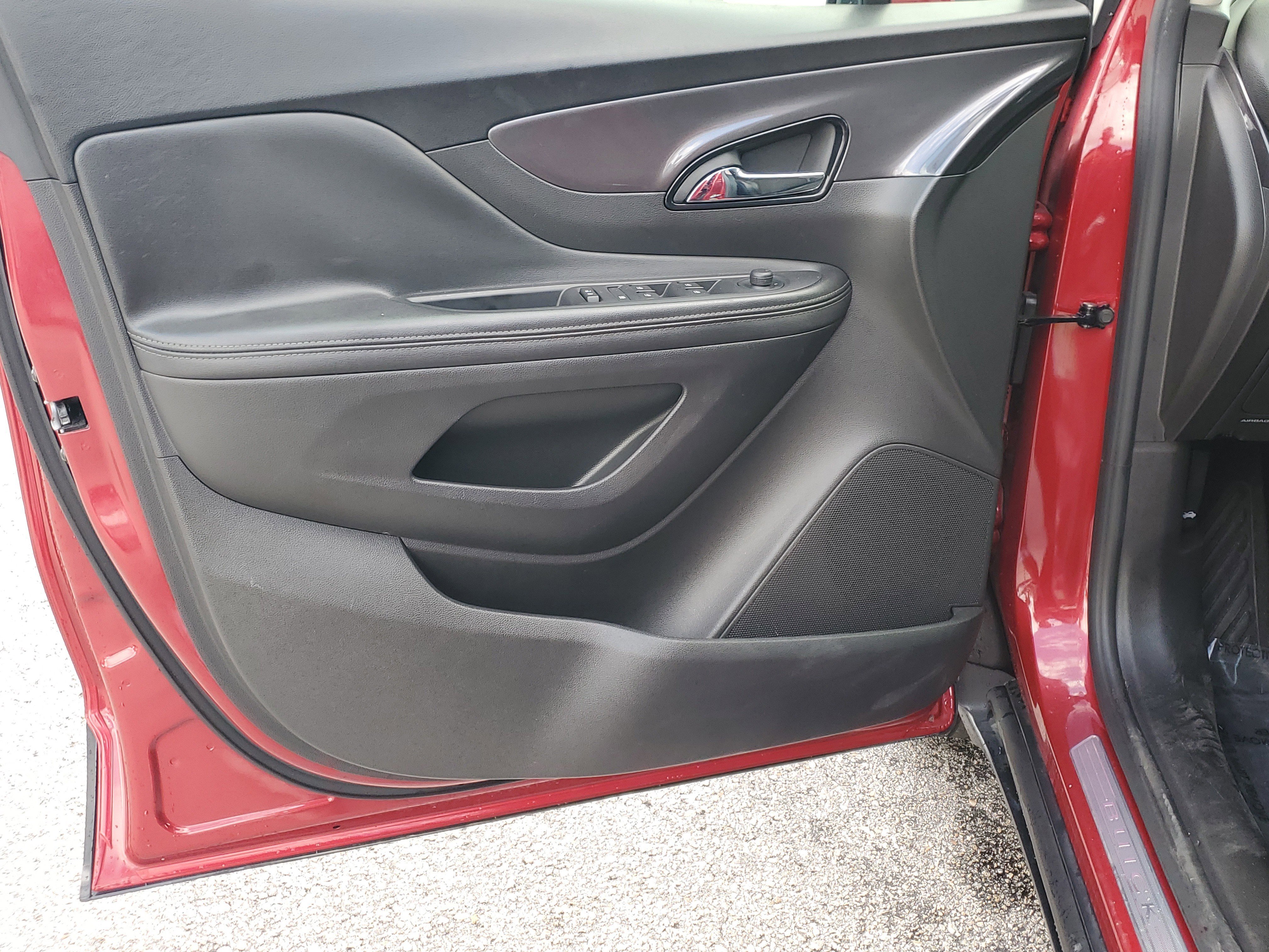 Used 2019 Buick Encore Preferred w/ Safety Package image 18