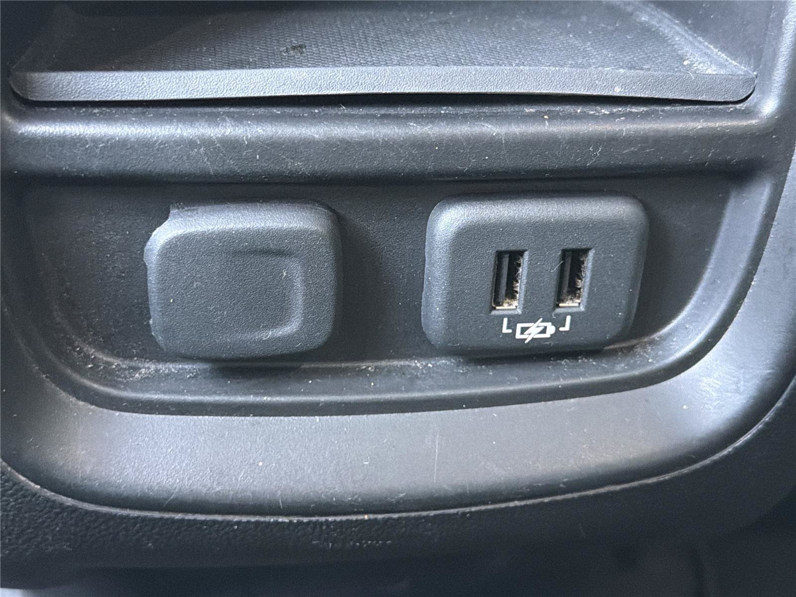Used 2019 Buick Envision Preferred FWD image 22