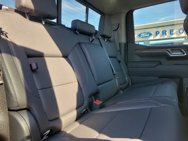 Used 2026 Chevrolet Silverado 1500 LT Trail Boss w/ Safety Package AWD/4WD image 18