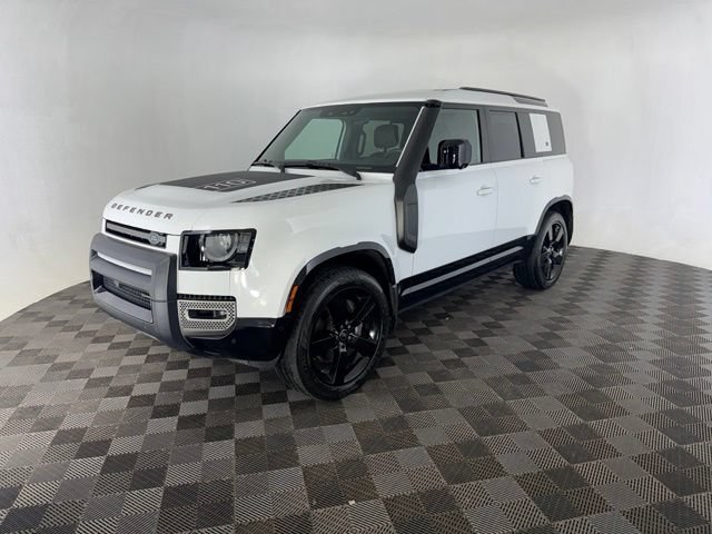 Used 2022 Land Rover Defender 110 X-Dynamic HSE AWD/4WD image 3