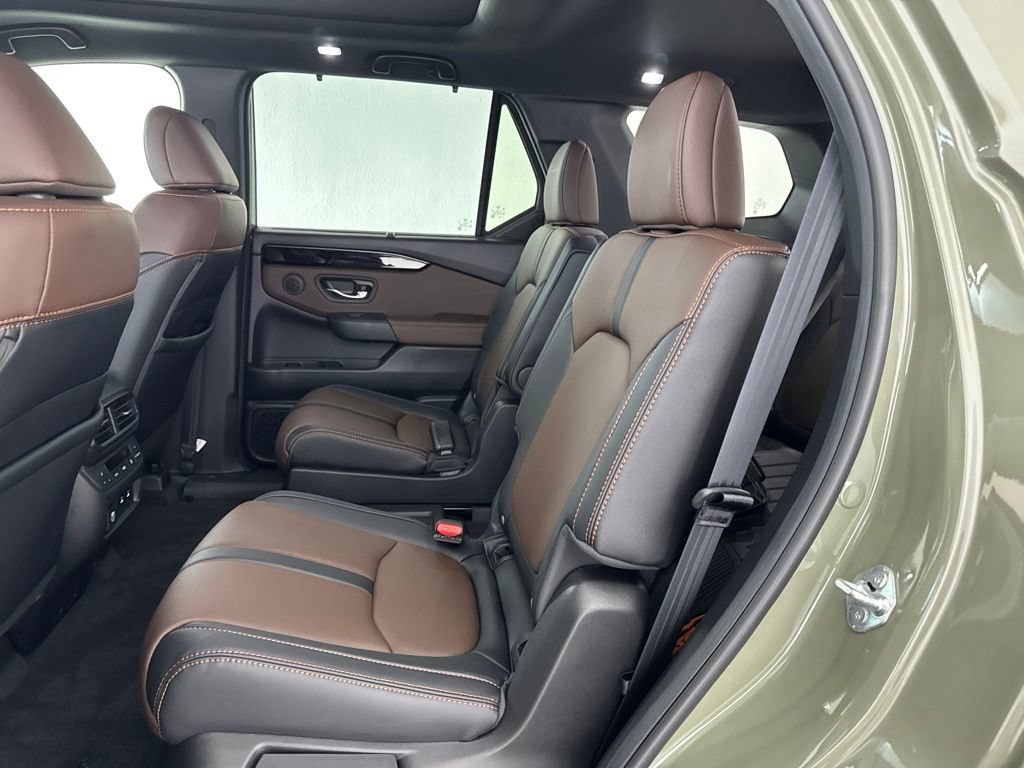 Used 2026 Honda Pilot TrailSport image 31
