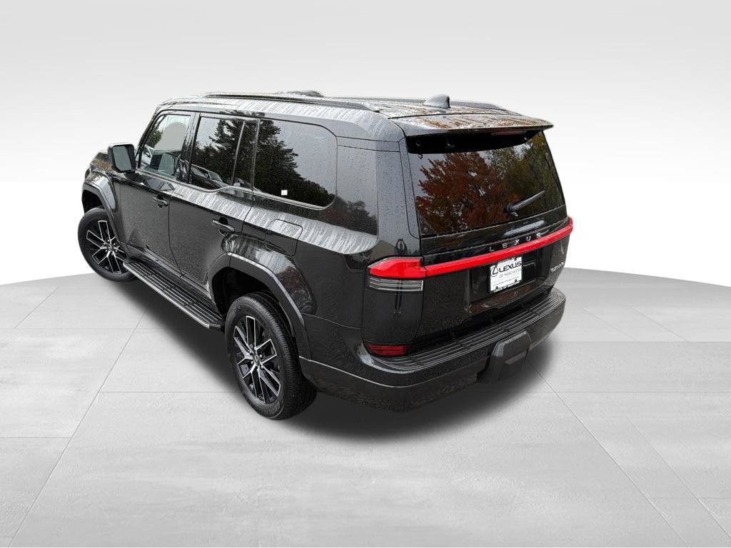 Used 2025 Lexus GX 550 AWD/4WD image 4